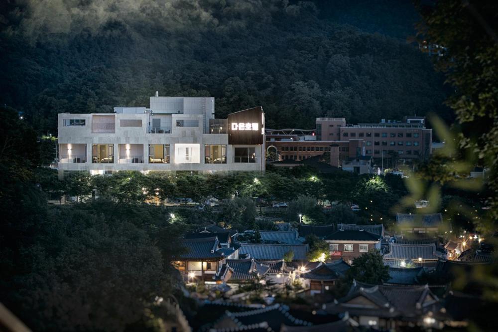 Daon Hotel Чонджу Екстериор снимка