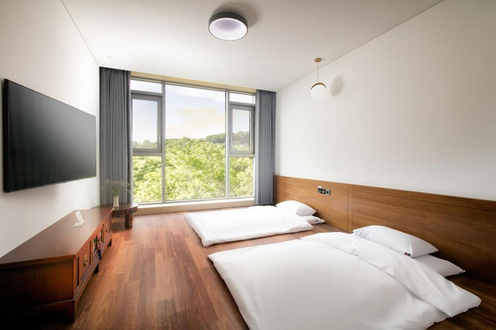 Daon Hotel Чонджу Екстериор снимка